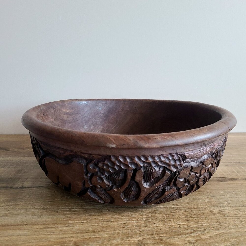 Large Hand Carved Wooden Decorative Bowl with Wild African Jungle Animals.